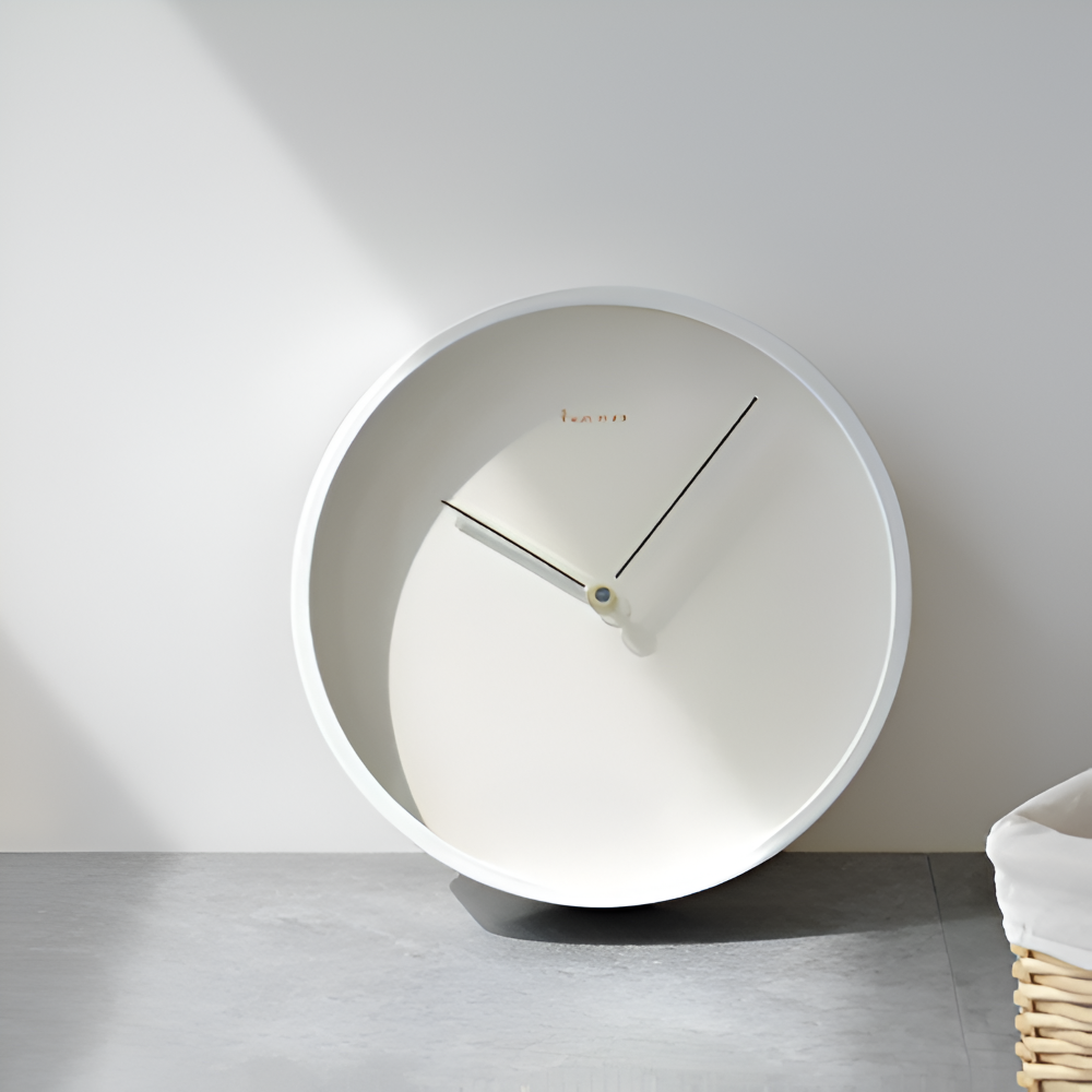 Minimalist Round Wall Clock in White Metal with Silent Quartz Movement