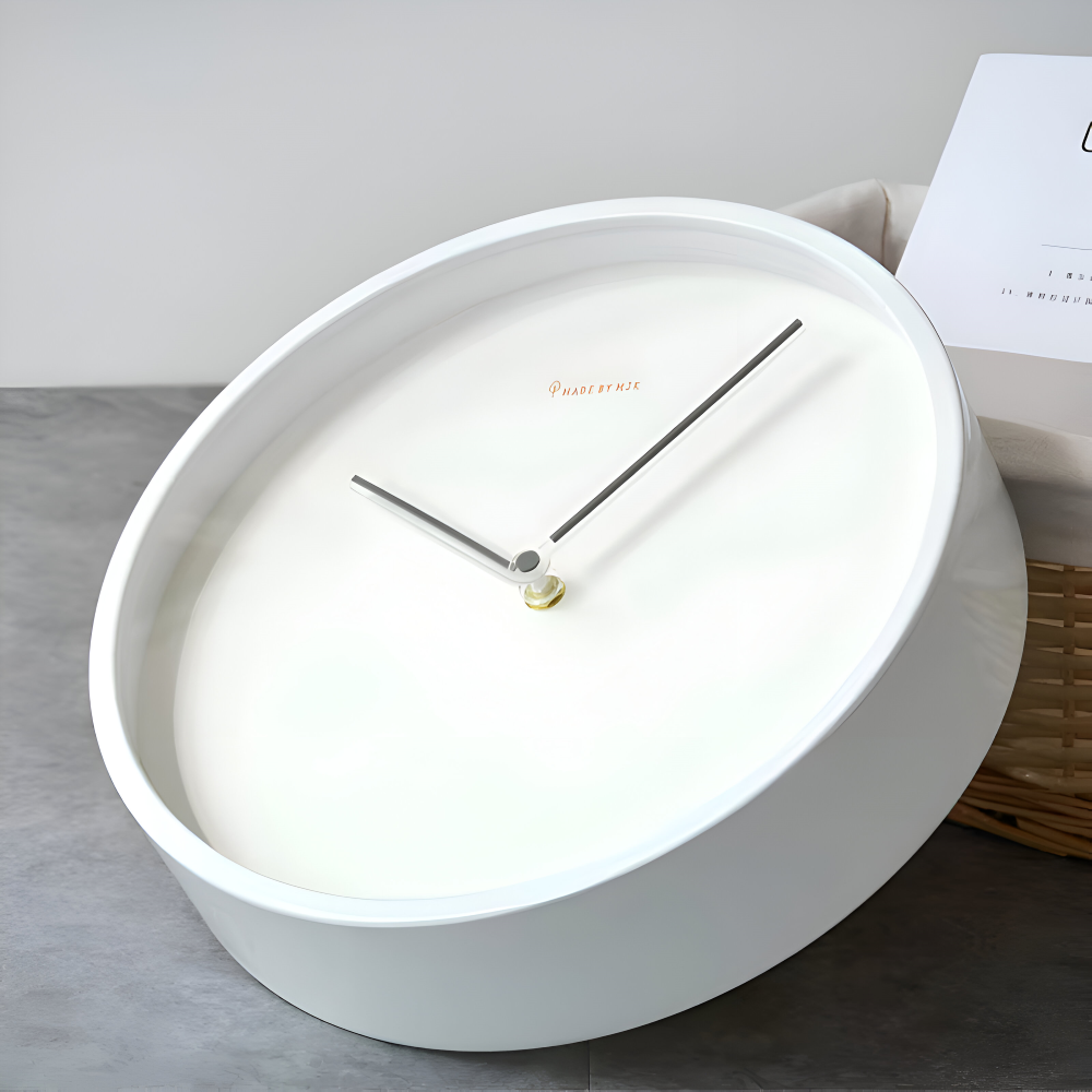 Minimalist Round Wall Clock in White Metal with Silent Quartz Movement