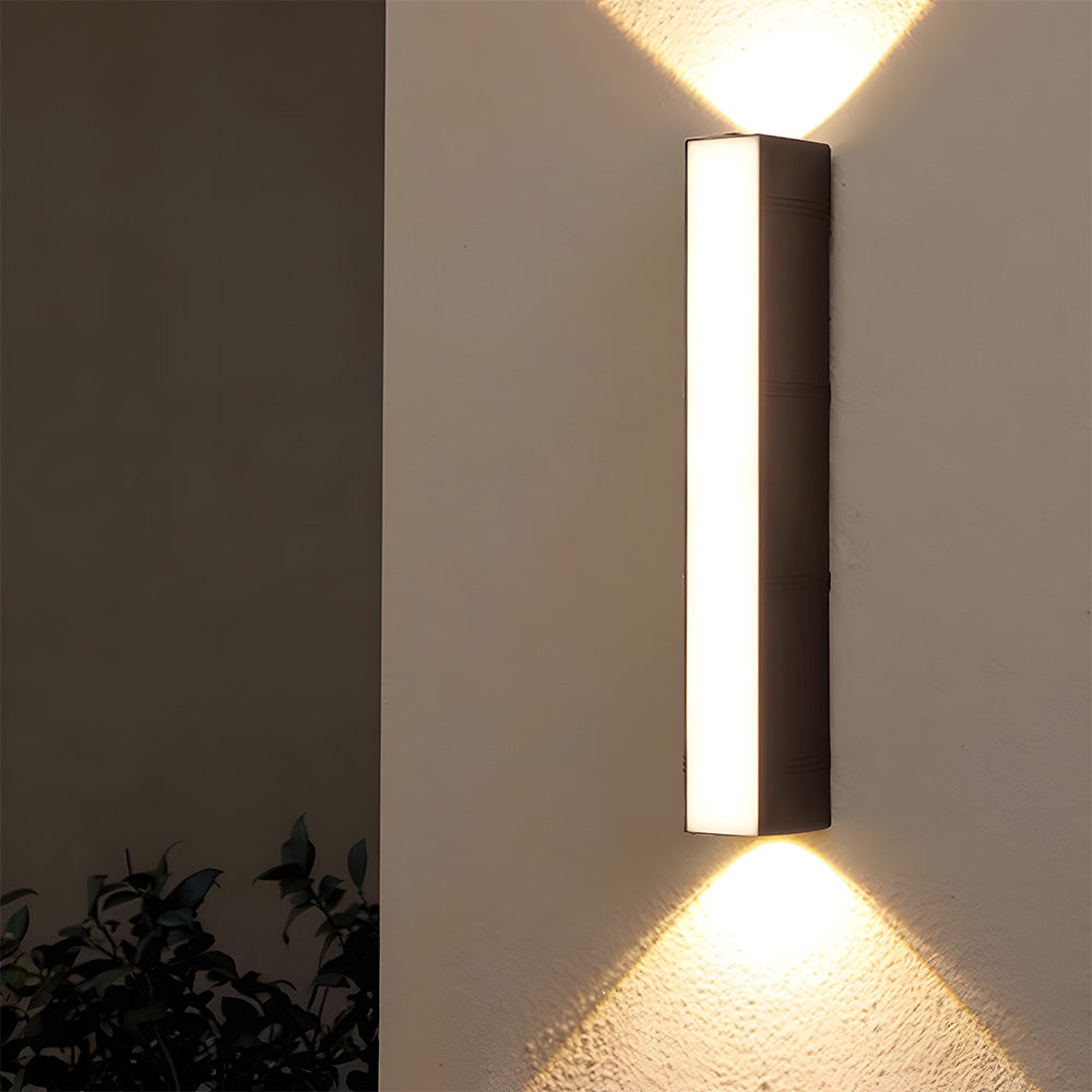 Modern LED Outdoor Wall Light with Up and Down Lighting Waterproof